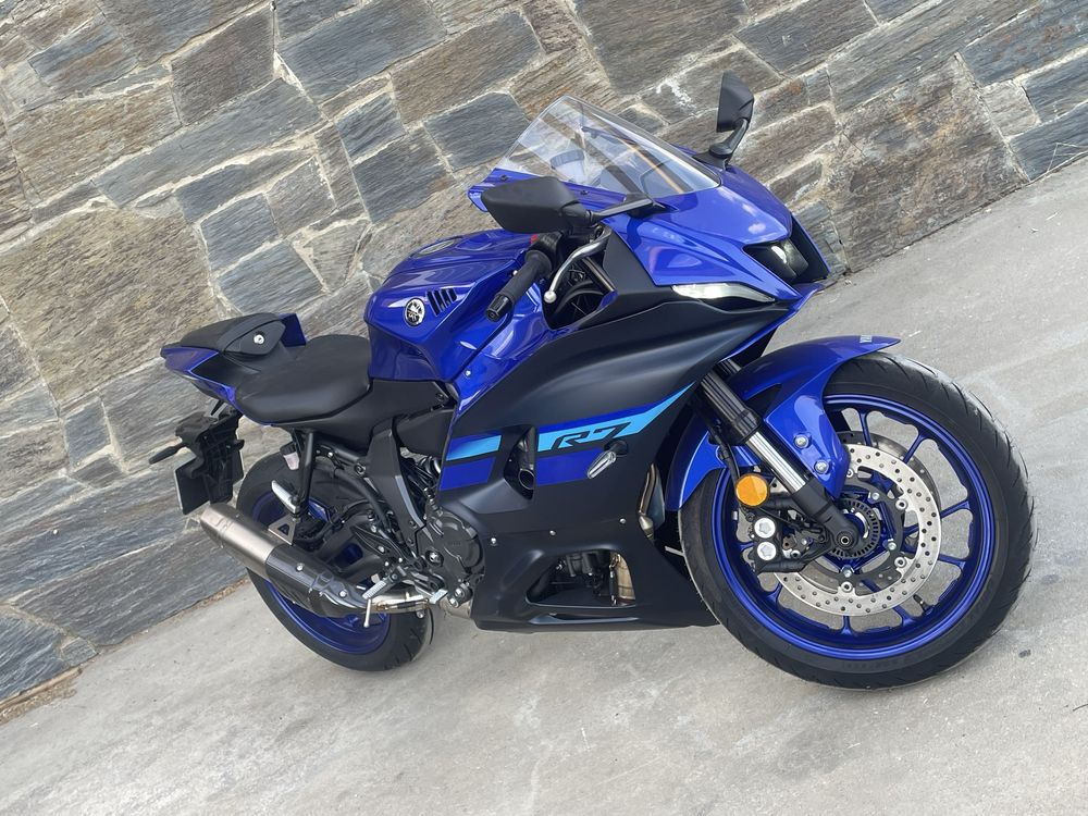 Yahama R7 com extras