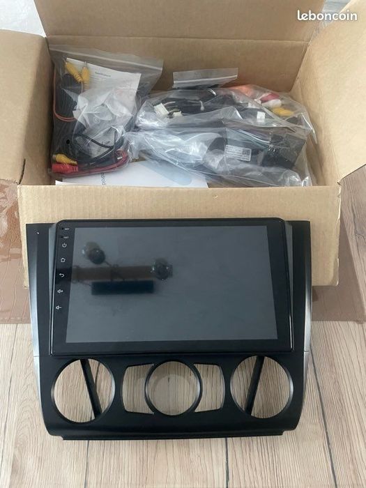 Авто магнітола BMW 1 серії (E81,E82,E87,Е84 E88)4 carplay Android нова