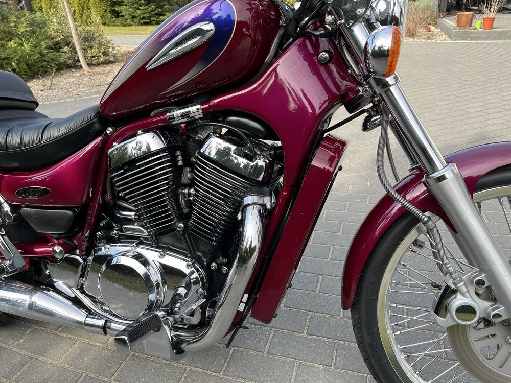 Suzuki Intruder VS 800 jak nowy tylko 16 tys kn