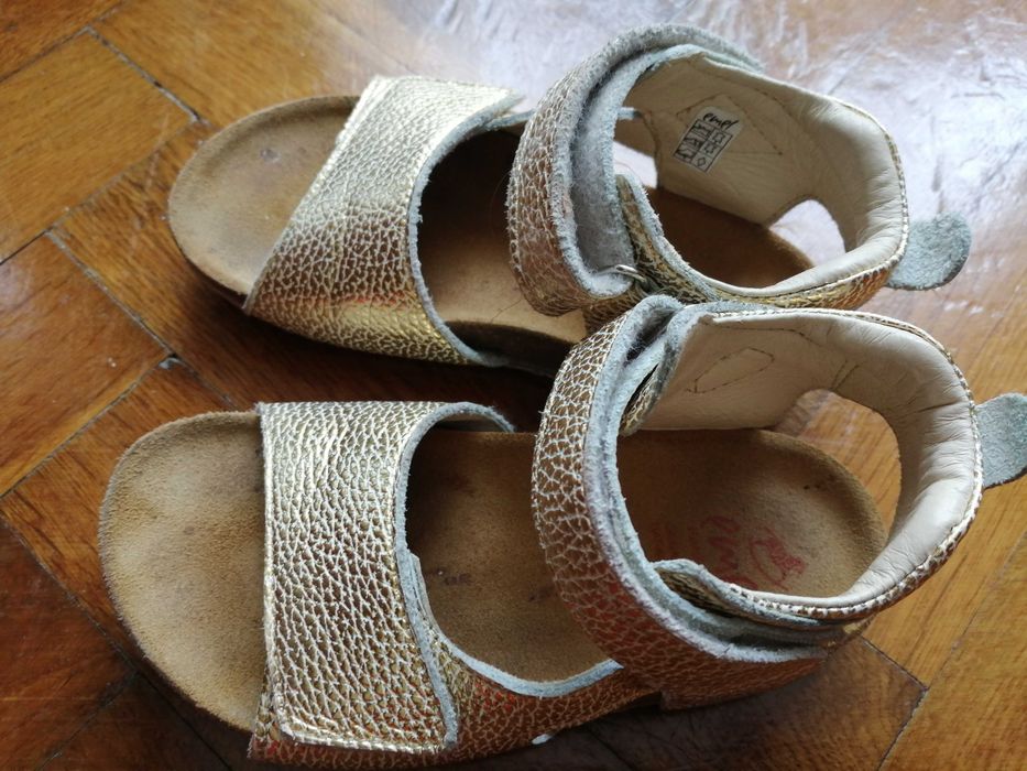 Sandałki dziewczęce Emel rozm. 25