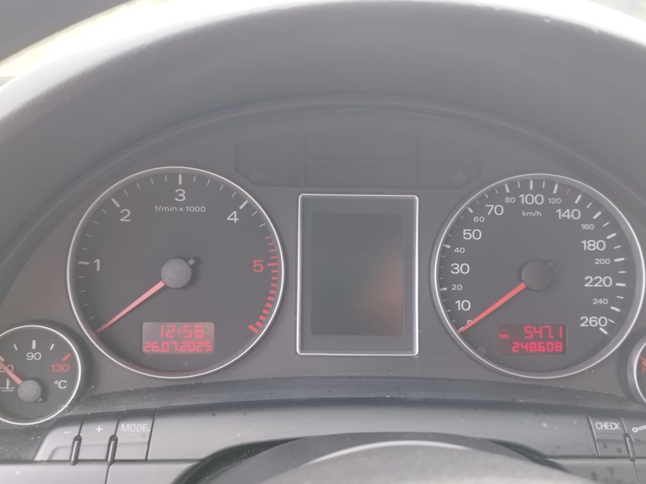 Audi a4b7 2.0Tdi automat