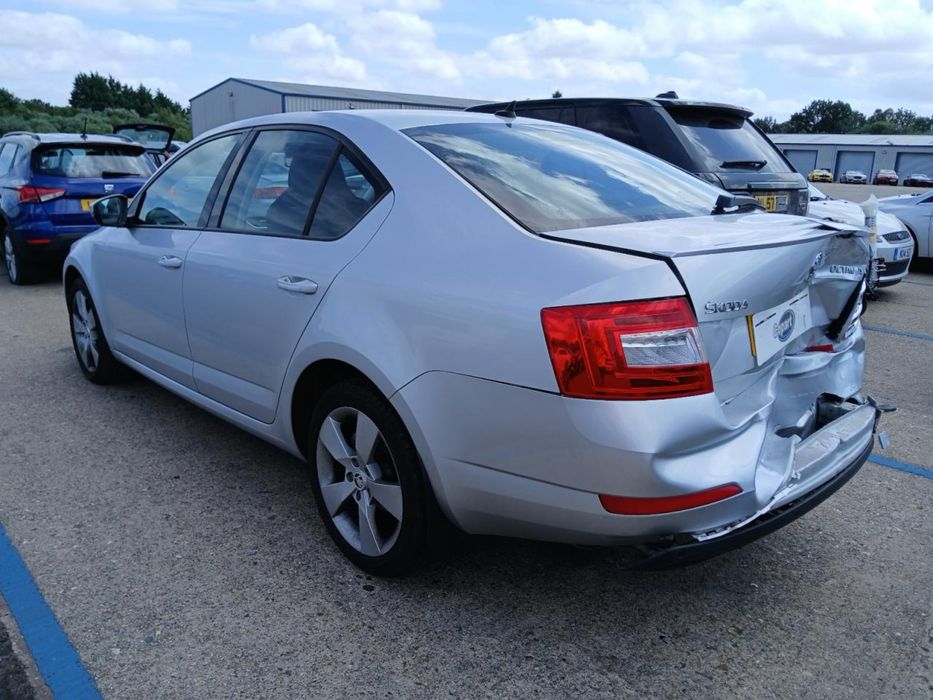 Розборка Skoda A7 octavia шрот запчастини шкода октавія розбір а7