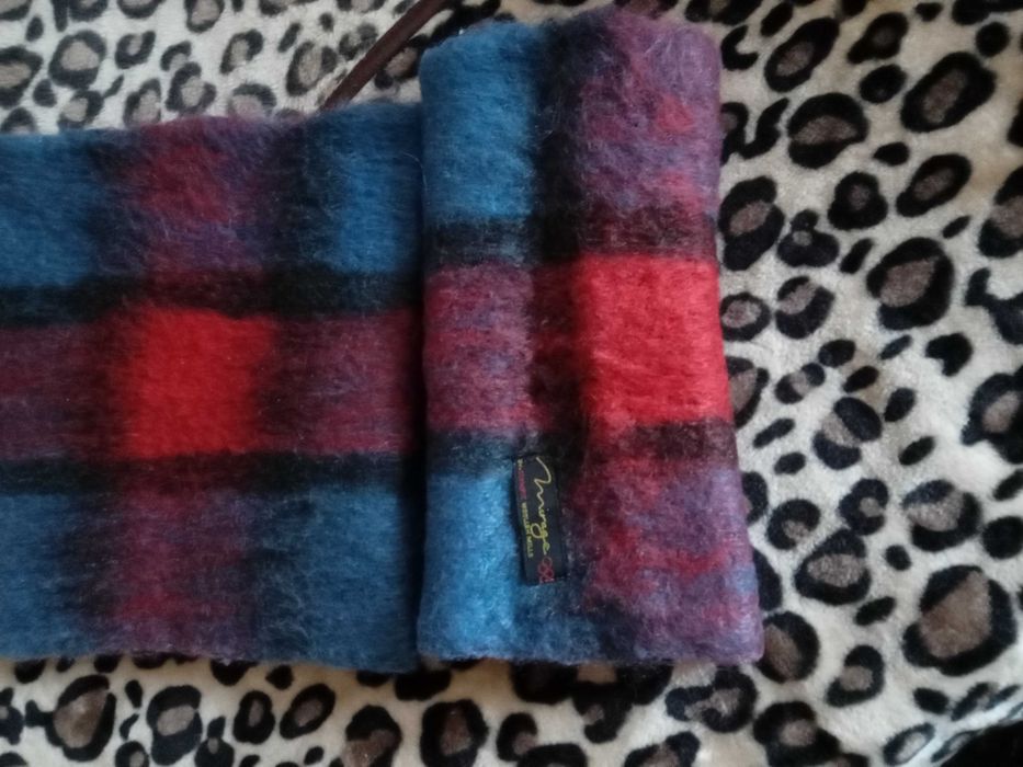 Продам на подарок шарф махеровый