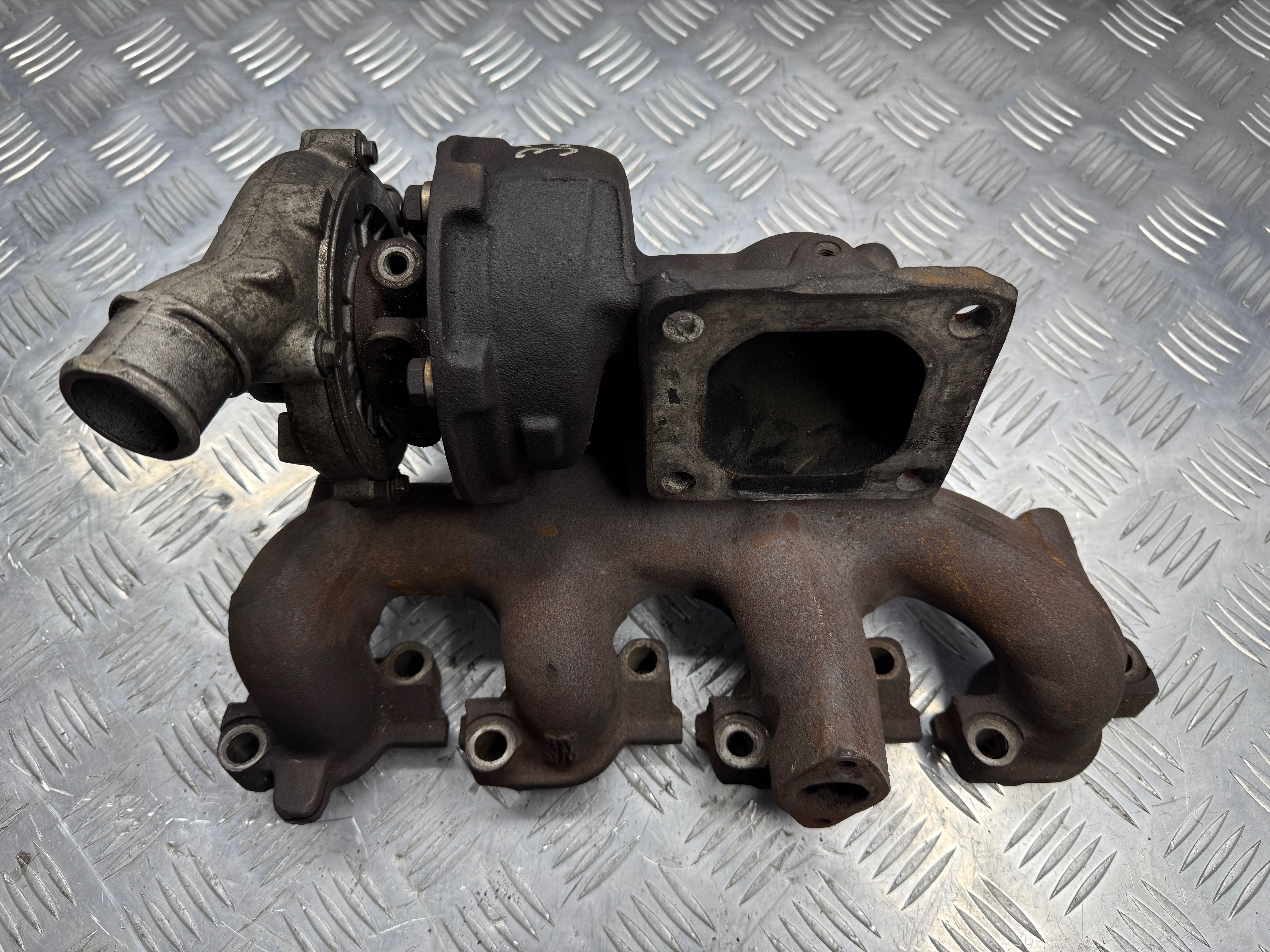 Турбина Ford mondeo 3  2.0tdci 7144675014S