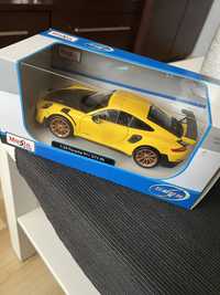 Model 1:24 Porsche 911 GT2 RS