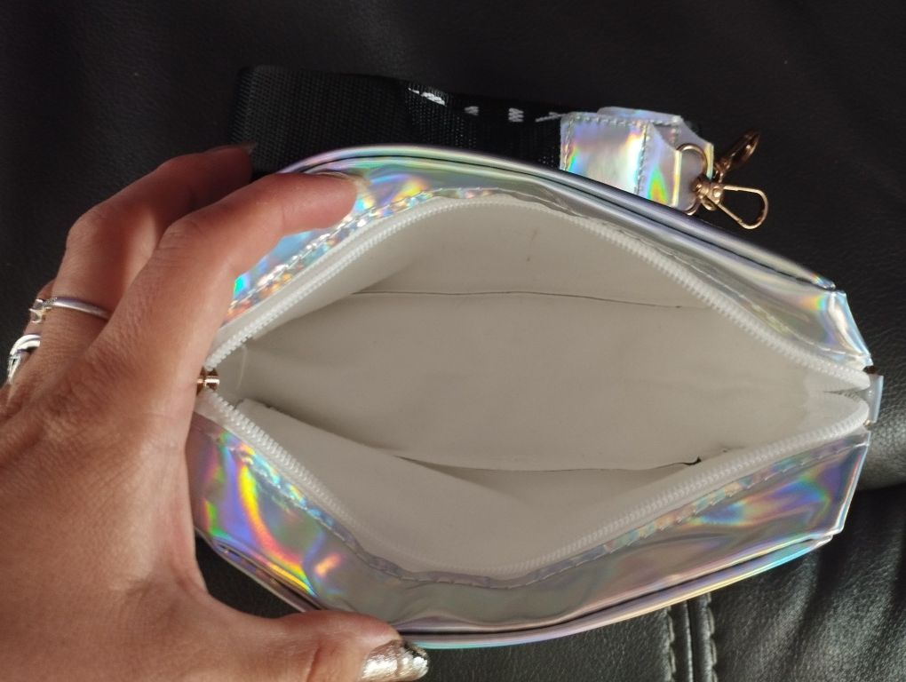 Nowa srebrna mała torebka holograficzna opalizująca kameleon tęczowa