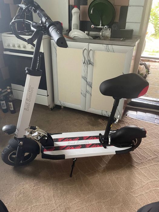 Електросамокат Best scooter