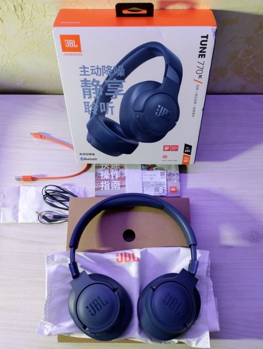 Навушники JBL tune 770nc