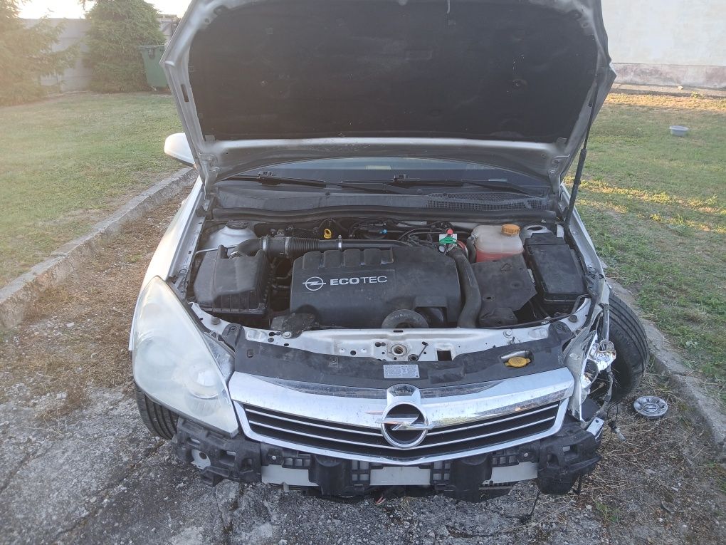 Opel astra h 2008r 1.3 turbo