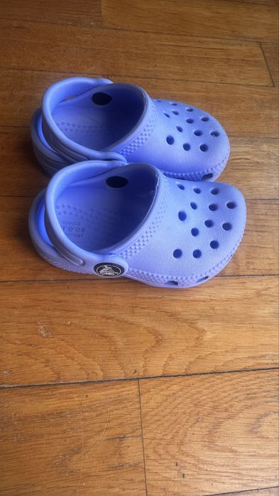 Crocs Criança em estado novo | Azuis/Lilás | Tam 19/20