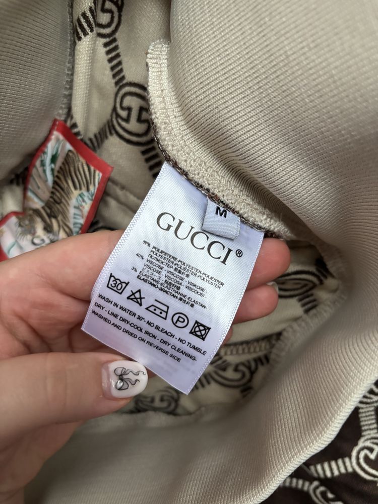 komplet na lato krótka bluza + spodenki NOWY