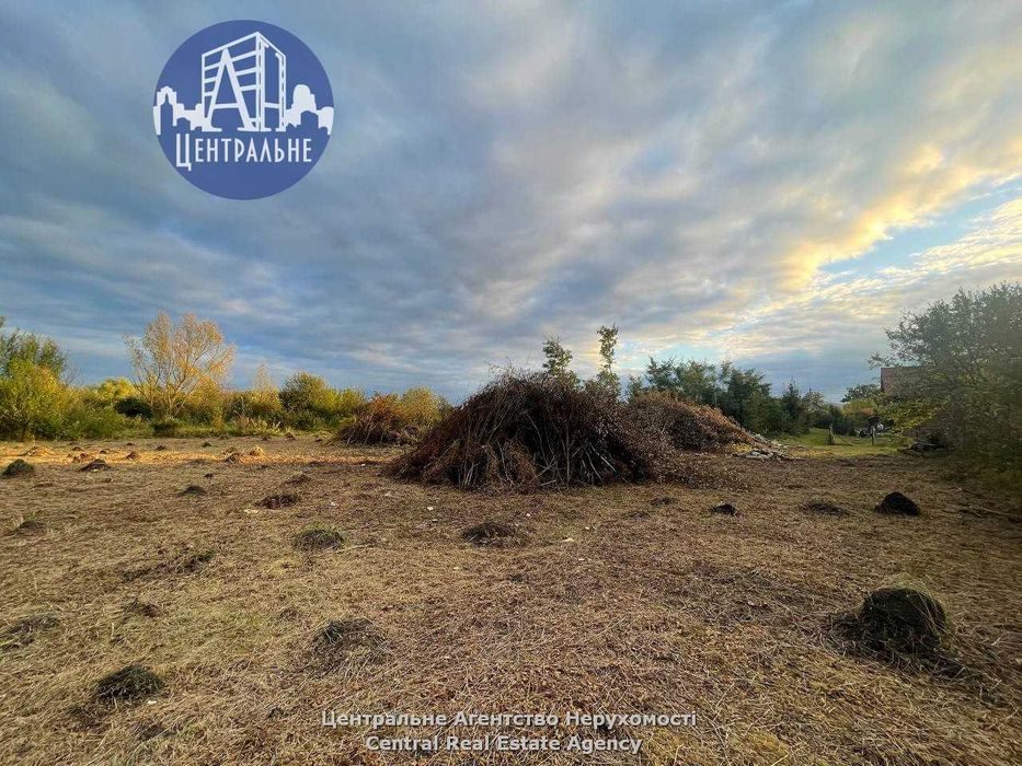 Продаж земельної ділянки