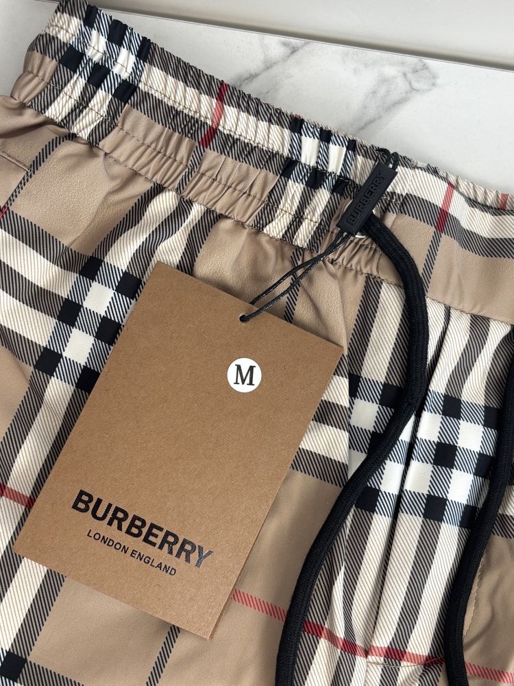 Burberry шорти барбері