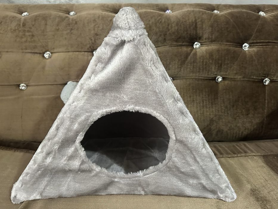 Drapak dla kota legowisko domek z zabawką solidny wytrzymały wygodny