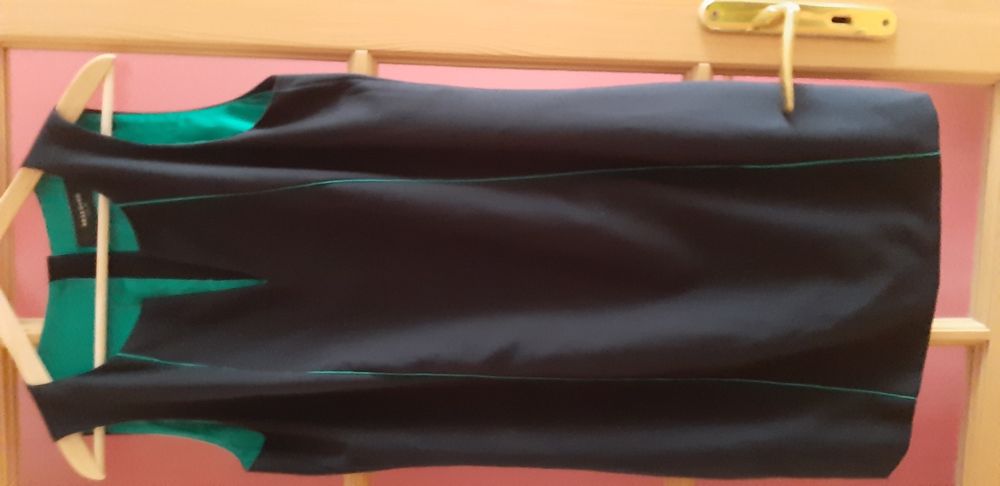 Sukienka rozmiar42 firmy Reserved