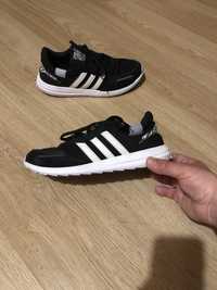 Кросовки Adidas RETRORUN BLACK ориг