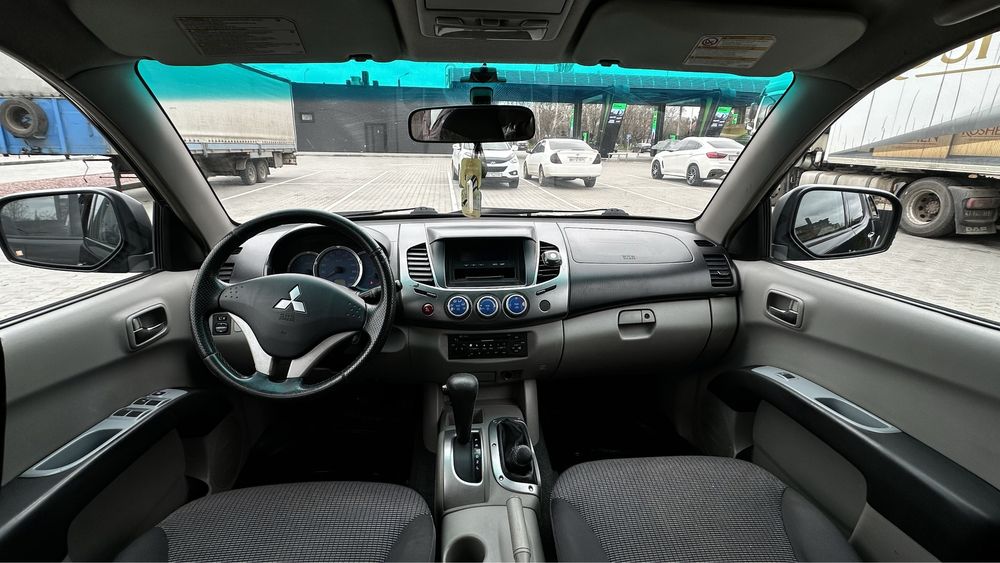 Продам Mitsubishi L 200 sportero