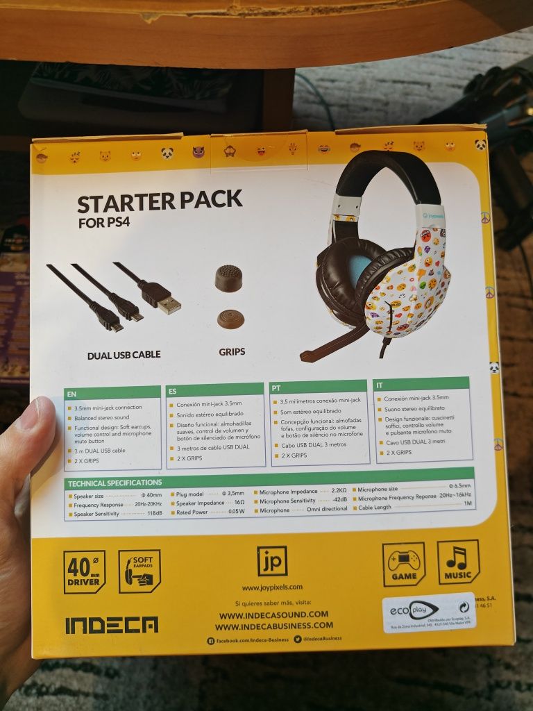 Emoji Słuchawki PS4 PC Starter Pack Kabel USB + Nakładki NOWE
