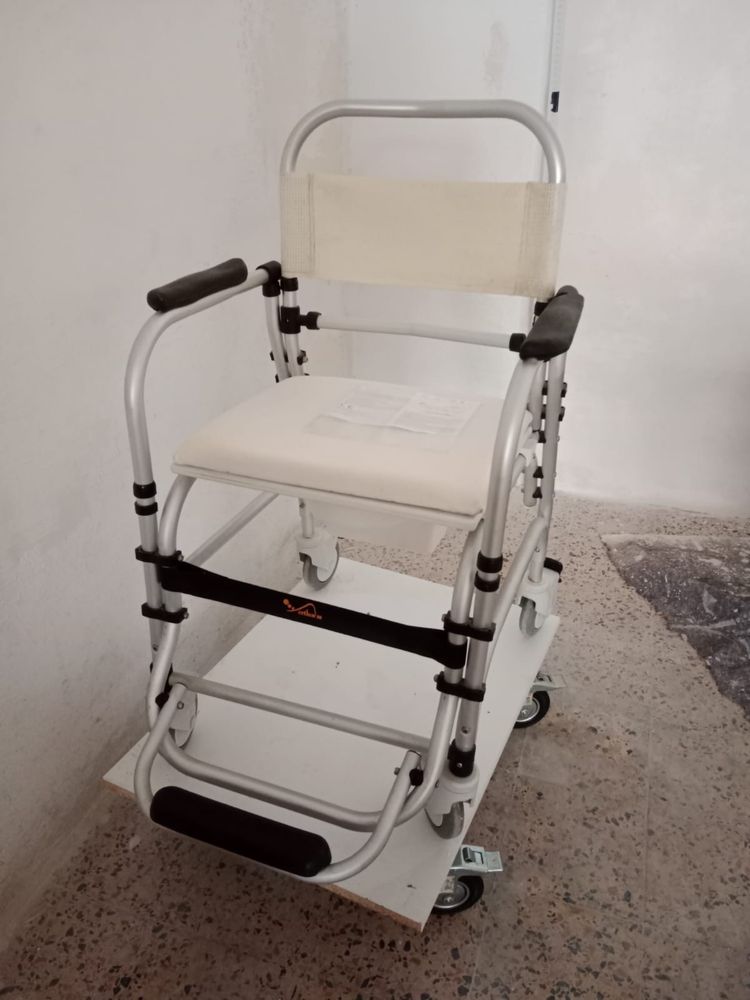 Cadeira de banho para imobilizados Orthos