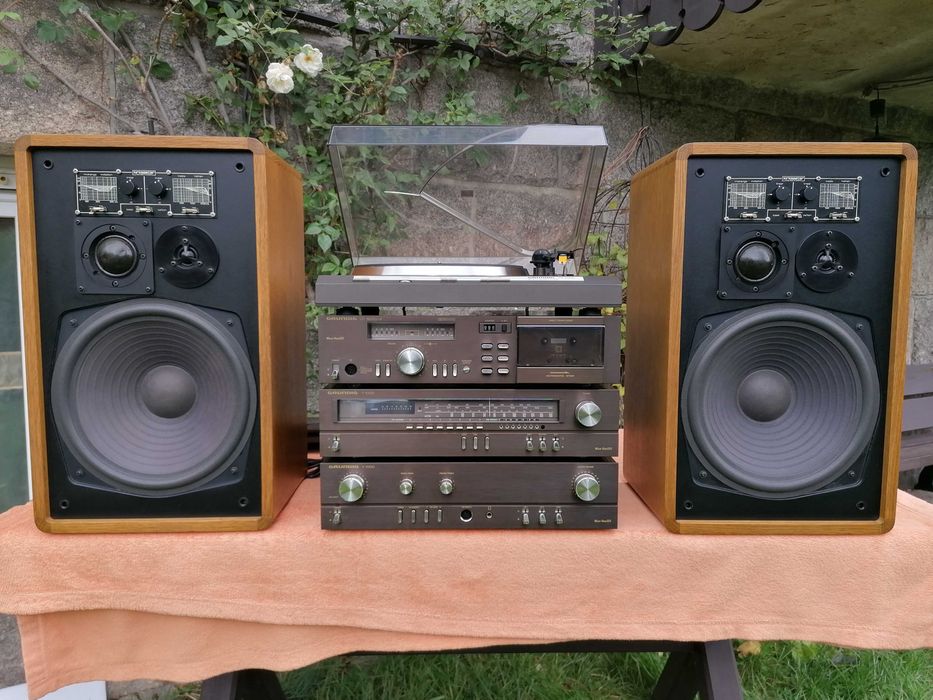 GRUNDIG V1000 T1000 PS2500 CF5000 Duża Wieża KIRKSEATER Monitor