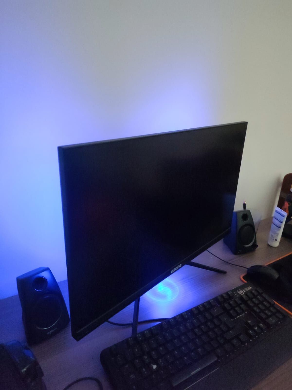 Monitor Ozone 27''