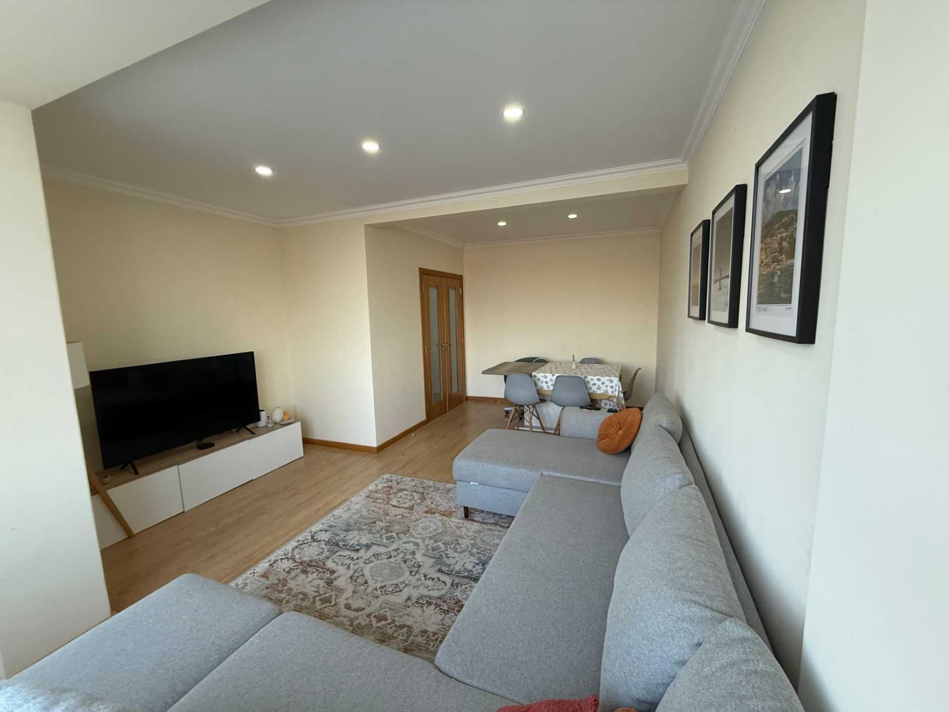 Apartamento t2 Santa Iria de Azoia