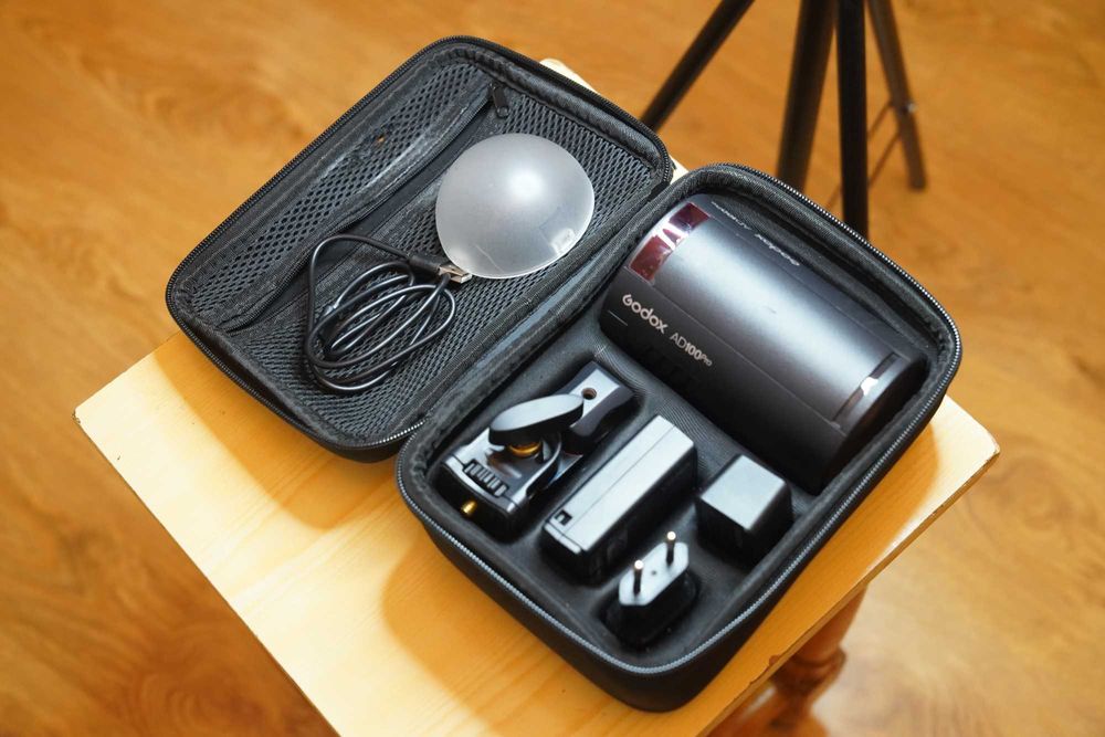 Lampa błyskowa Godox AD100 Pro + Wyzwalacz bezprzewodowy Sony