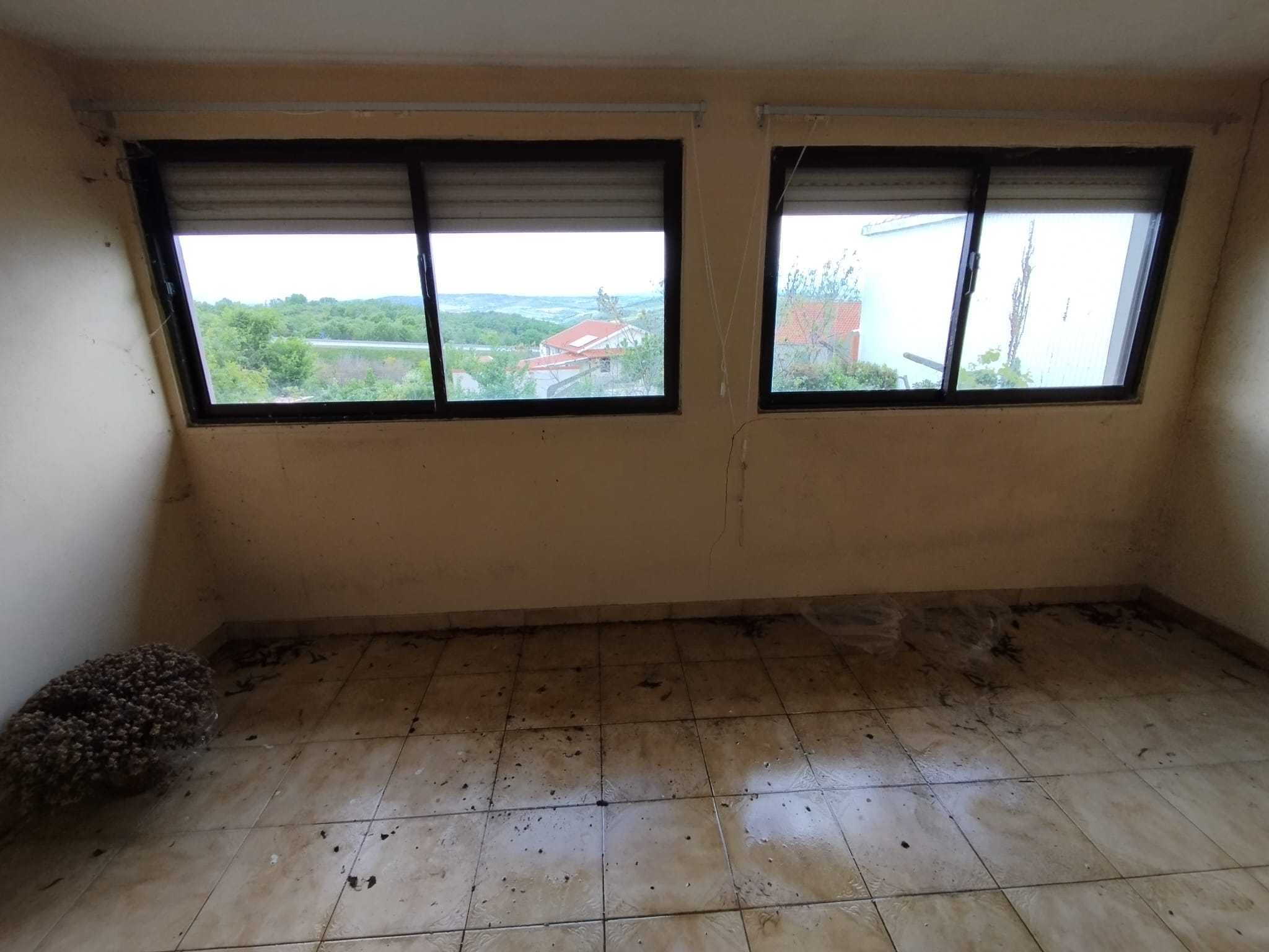 Moradia para recuperar em Bornes, Macedo de Cavaleiros