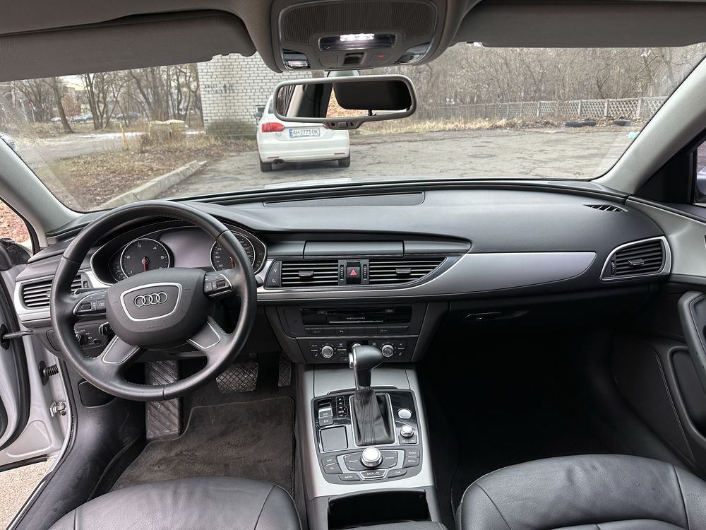 Audi A6 2012 року