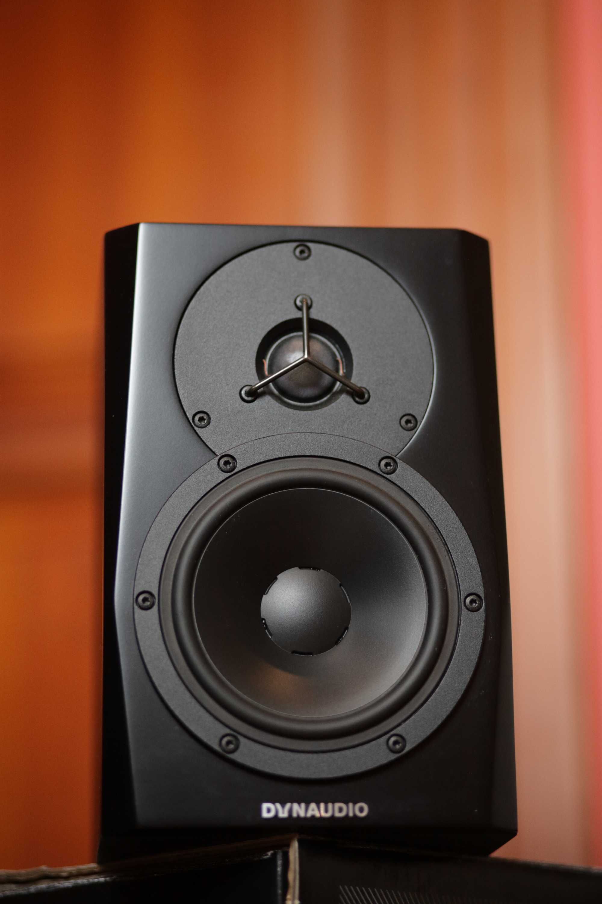 Monitory studyjne Dynaudio LYD5