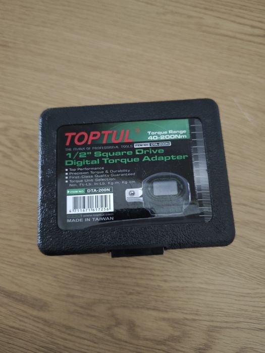 Динамометричний ключ Toptul 40-200 Nm