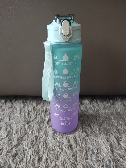 Butelka na wodę 900 ml bidon na wodę