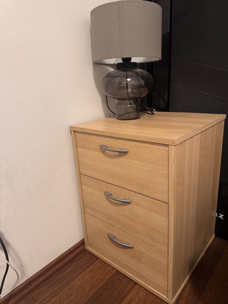 Drewniana szafka nocna Boho