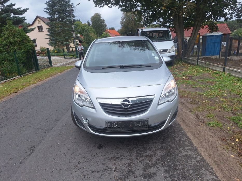Opel Meriva 2013,Benzyna 1.4 100km