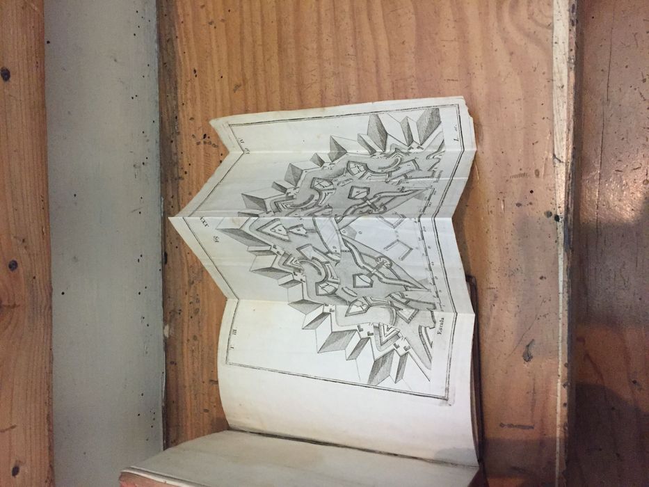 Architectura Militar, na qual se trata dos Princípios  da Fortificação