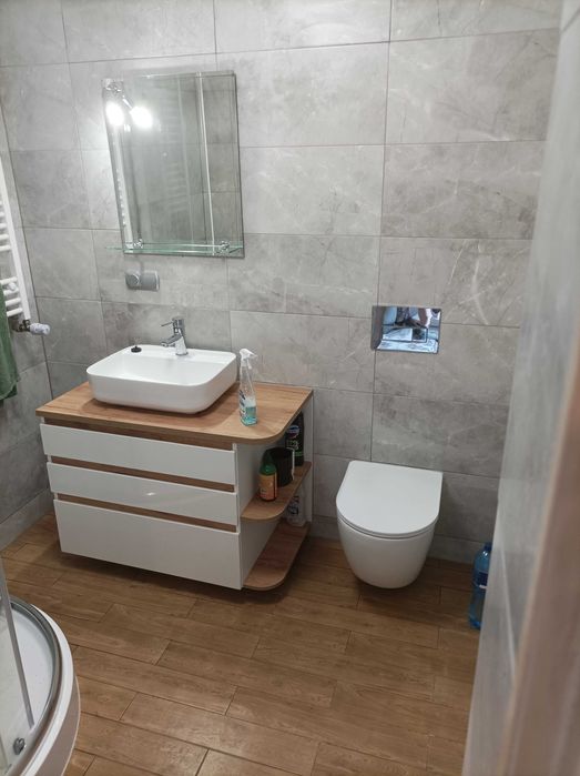 Prace budowlane  i wykończeniowe docieplenie budnkòw