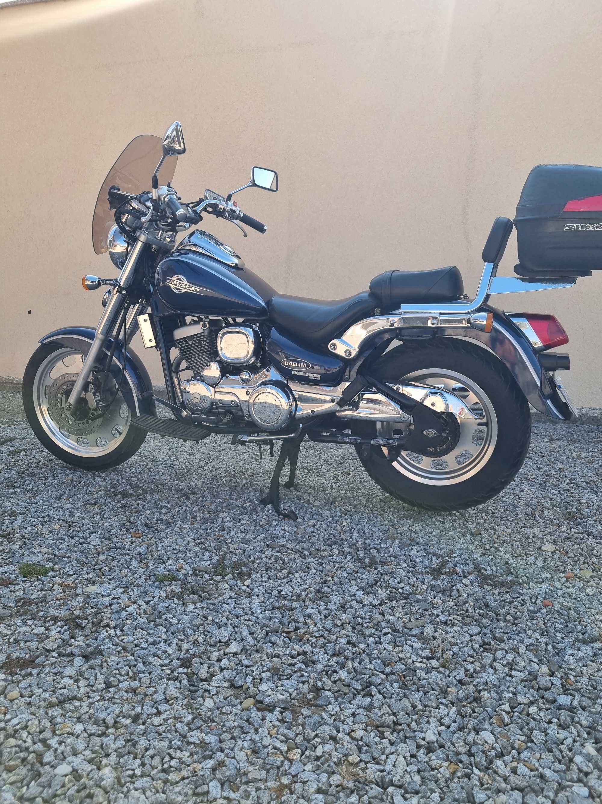 Mota Daelim 125 azul