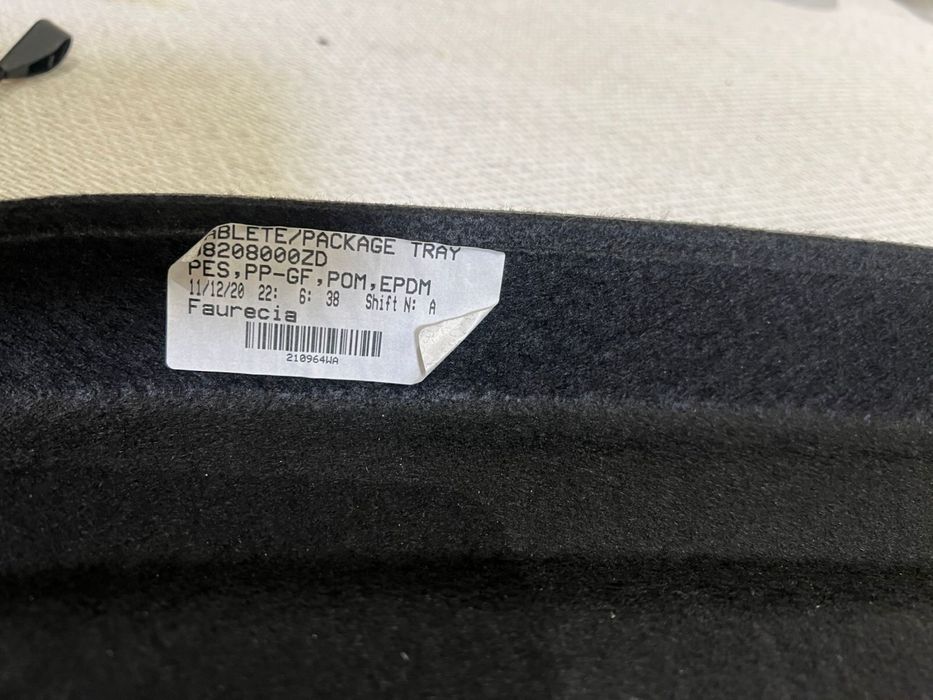 Задня полиця полка багажника peugeot citroen c4 picasso 8-13 ds3