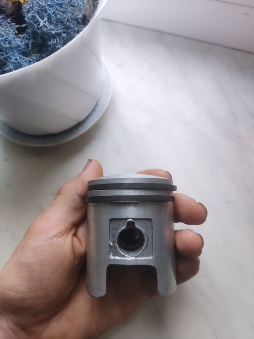 Поршень и кольца на мотоцикл минск Ссср