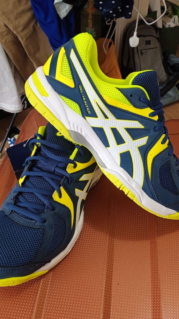 Кросівки ASICS - 43, 5 розмір. Оригінал