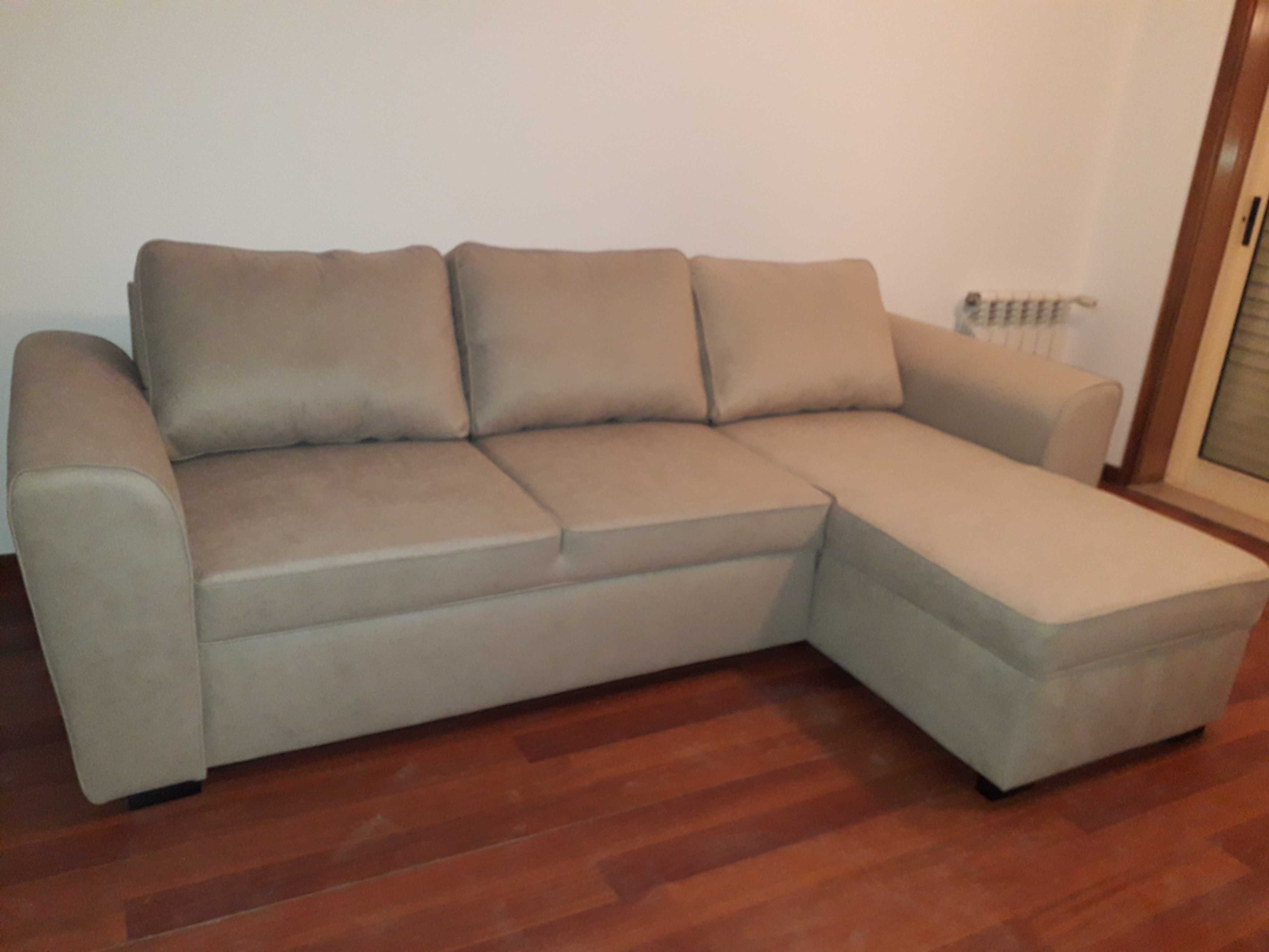 Sofá-cama chaise longue com baú de arrumação NOVO