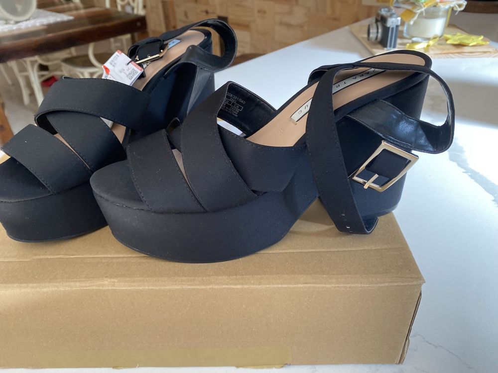 Sandalias Zara novas comEtiqueta 38