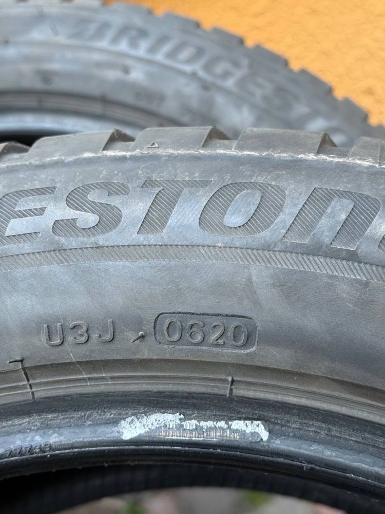 Шини Bridgestone Blizzak 255/50 R20 2020рік