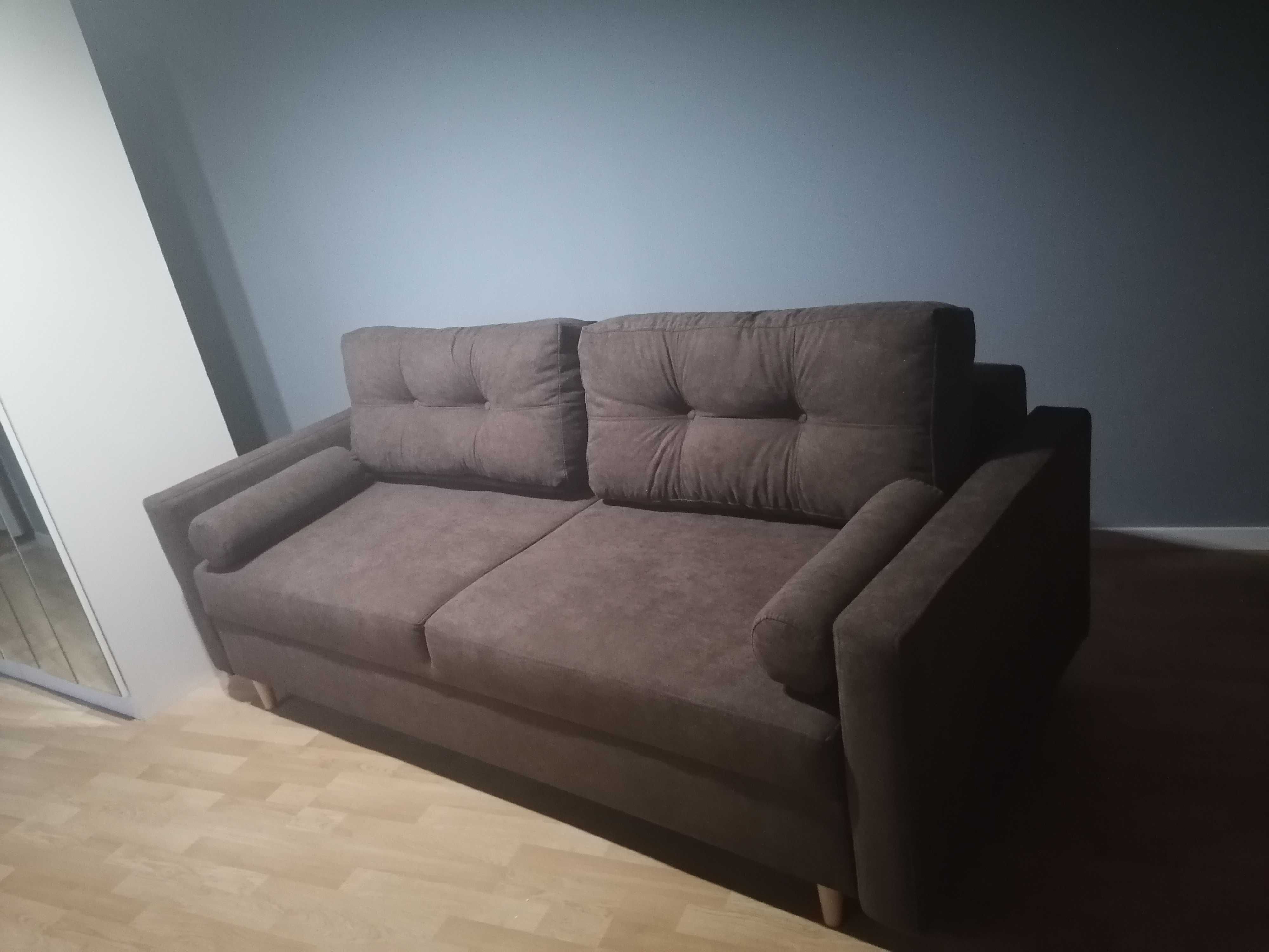 Sofa piękna brązowa