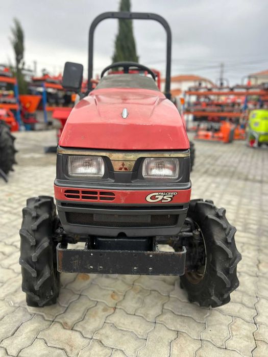 Mitsubishi MT170 Imaculado