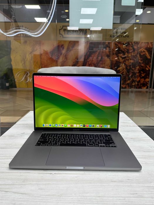 Macbook Pro 16 2019 (i7 | 16gb | 512 ssd | AMD 5300-4gb } 14363SV