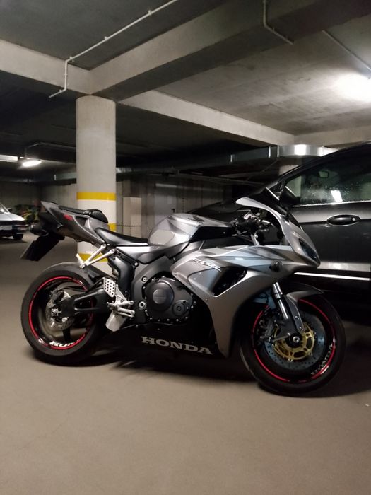 Honda CBR 1000RR SC57B Fireblade