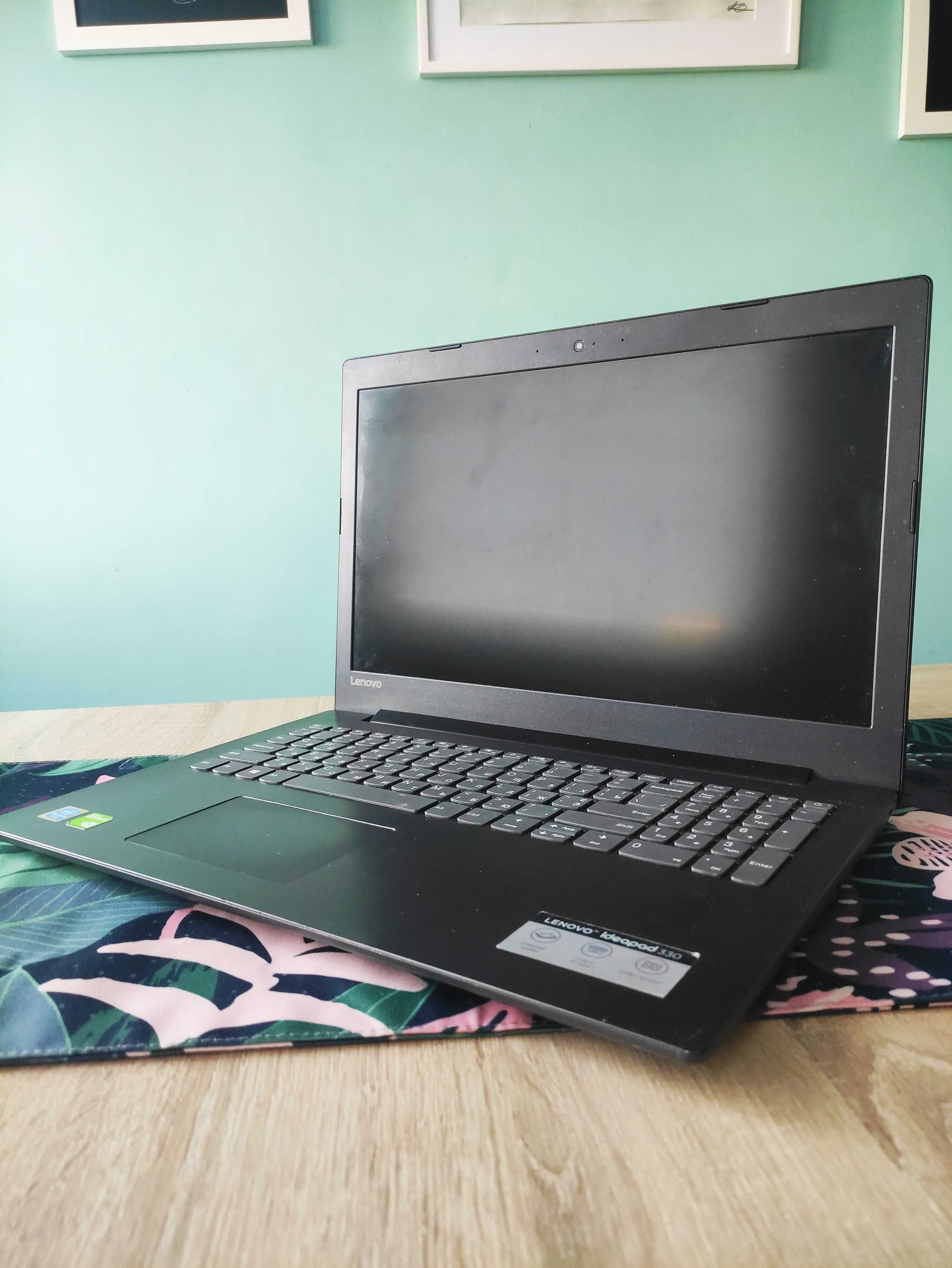 Laptop LENOVO IdeaPad 330