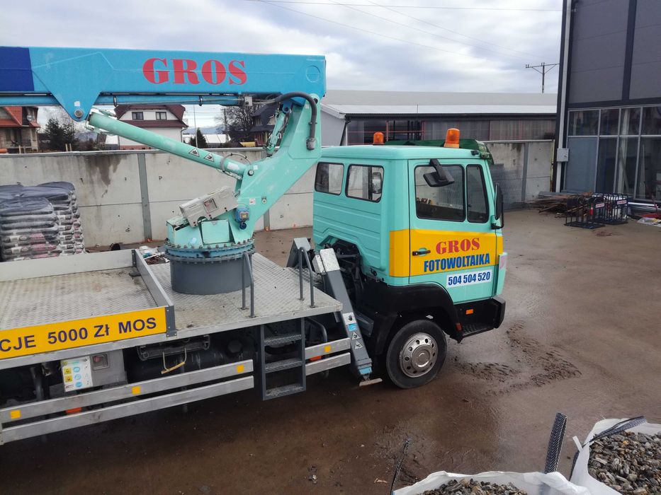 Podnośnik koszowy na podwoziu mercedesa zwyżka 22m  200kg