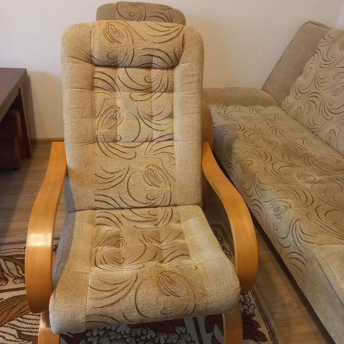 Zestaw wypoczynkowy wersalka z fotelami